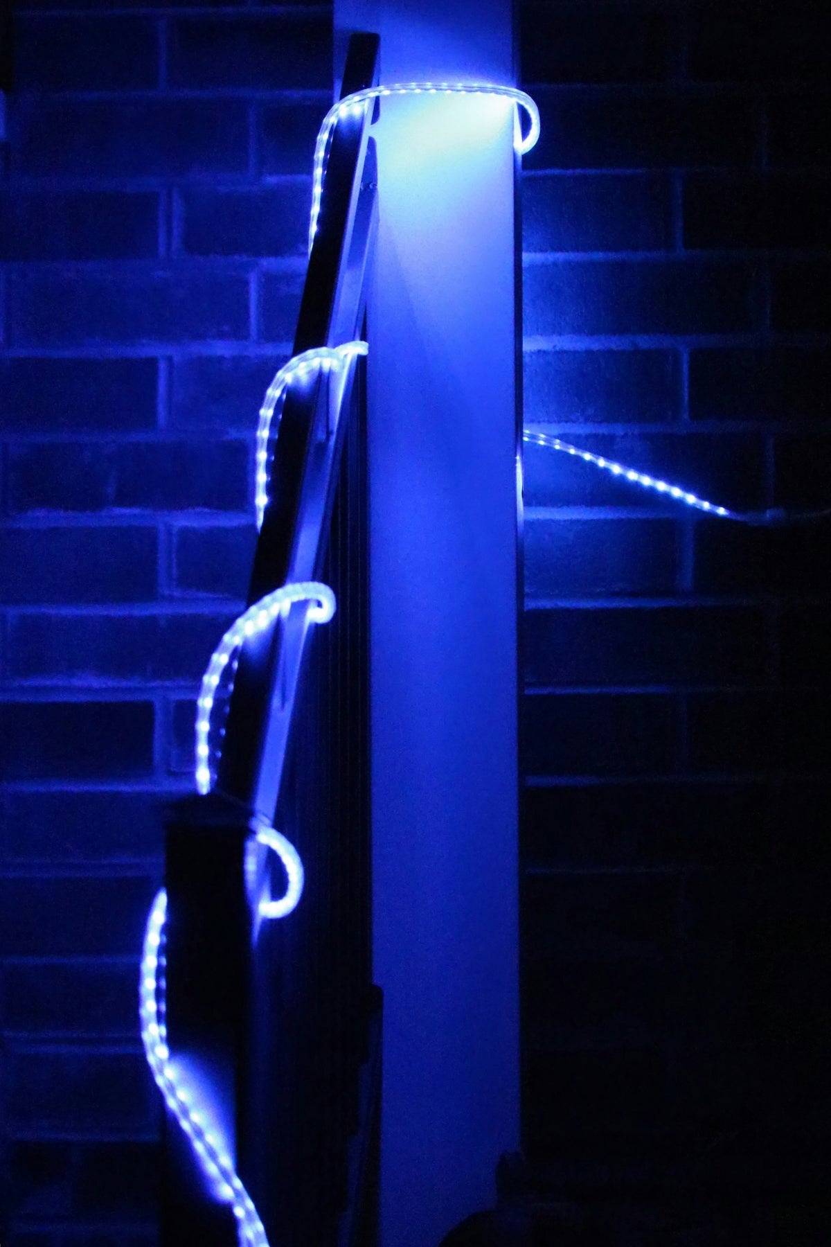 RGB LED Streifen App-Steuerung Wohnzimmer Ambiente – EliteNation