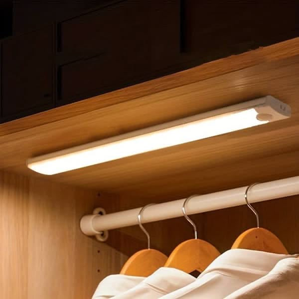 Magnetische LED-Unterbauleuchte mit Sensor 