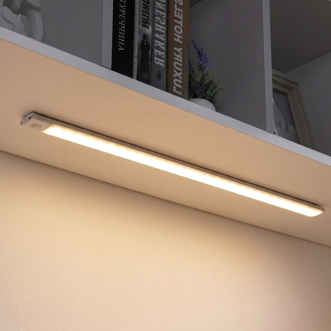 Magnetische LED-Unterbauleuchte mit Sensor 