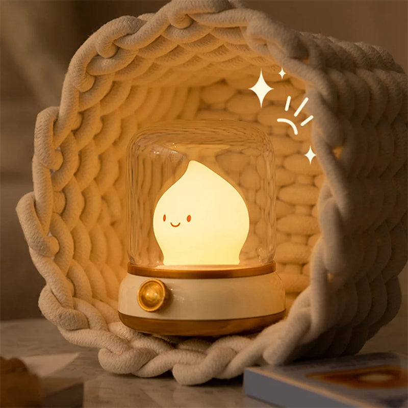 Mini LED Nachtlampe USB in Gelb und Grün, niedliches Retro-Design mit dimmbaren Licht für gemütliche Atmosphäre.